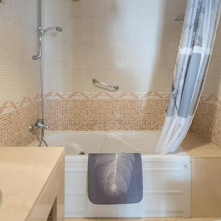 Fula 2br Balcony 3 Min To Canteras *