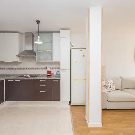 Fula 2br Balcony 3 Min To Canteras